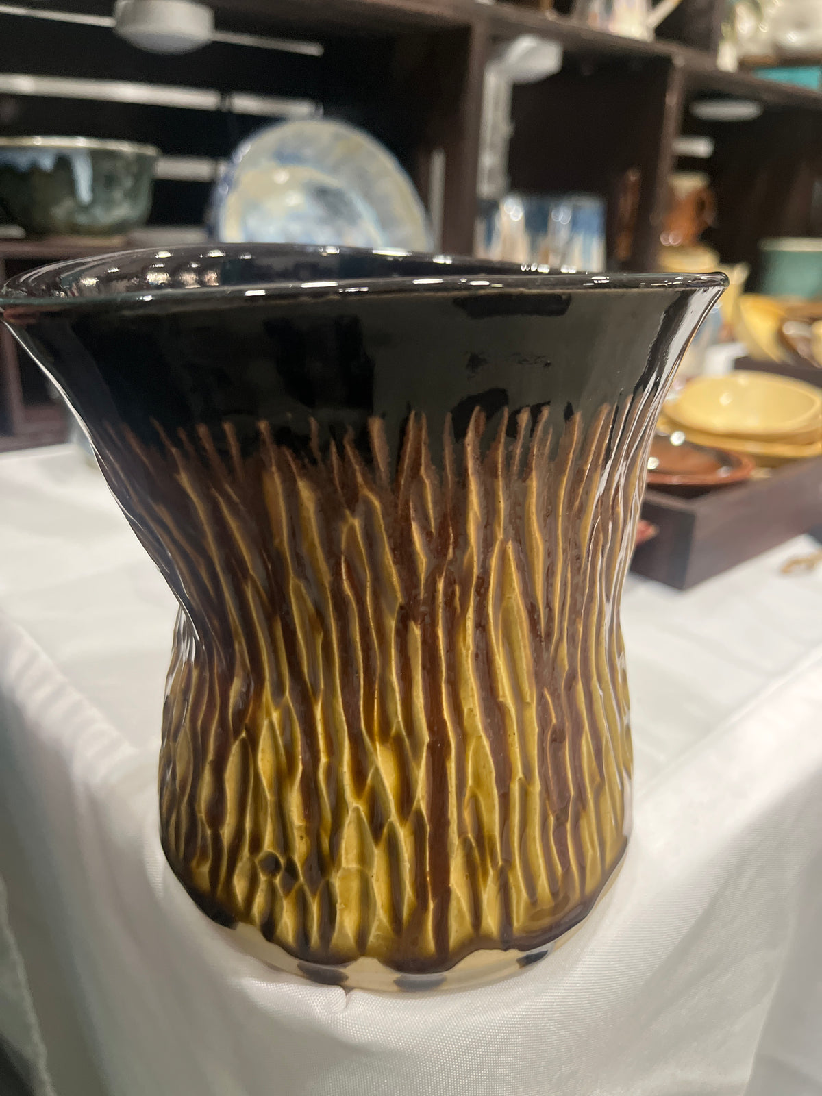 761 Obsidian vase