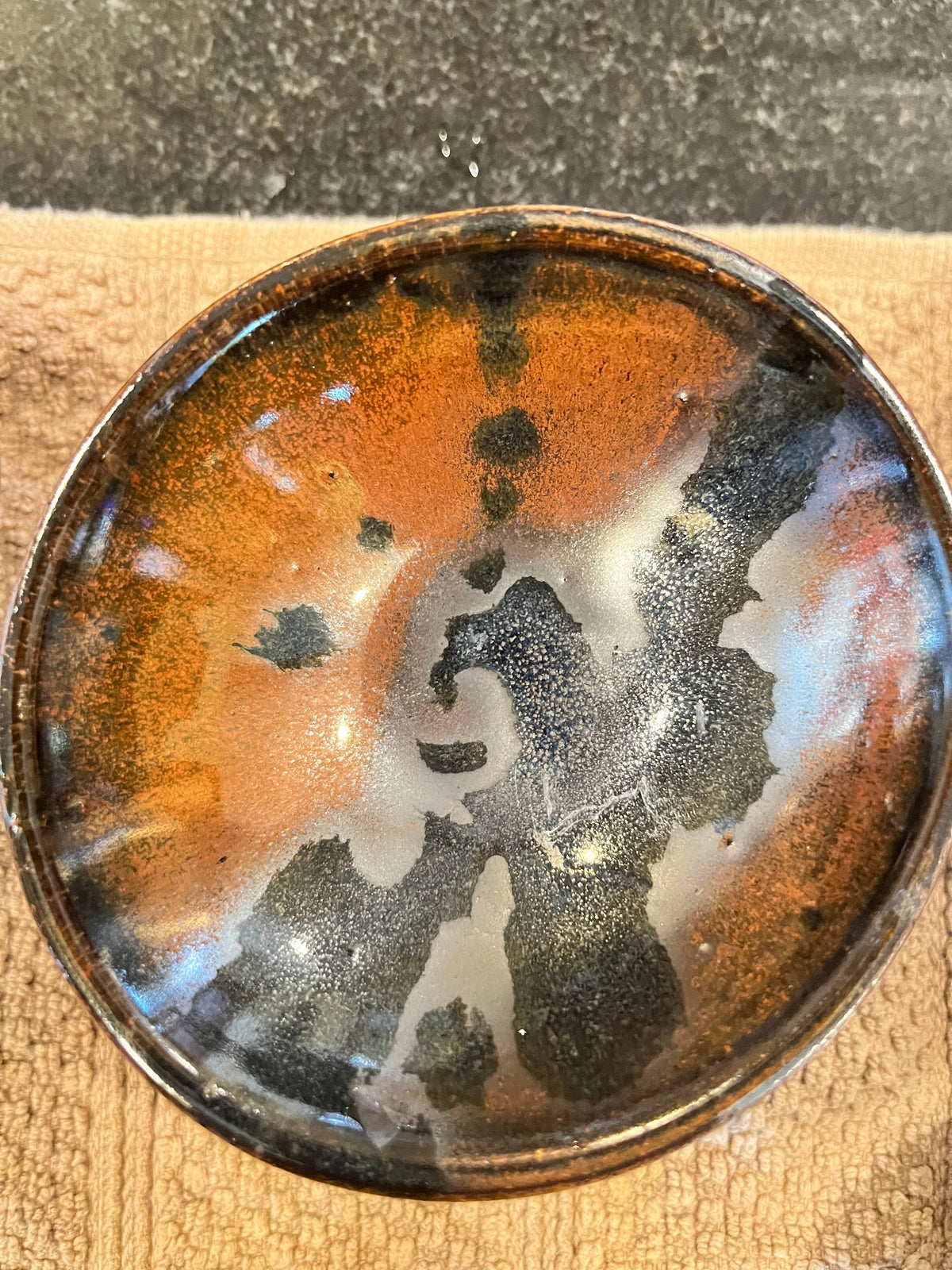 711 Mini Bowl - pizza with black splatter