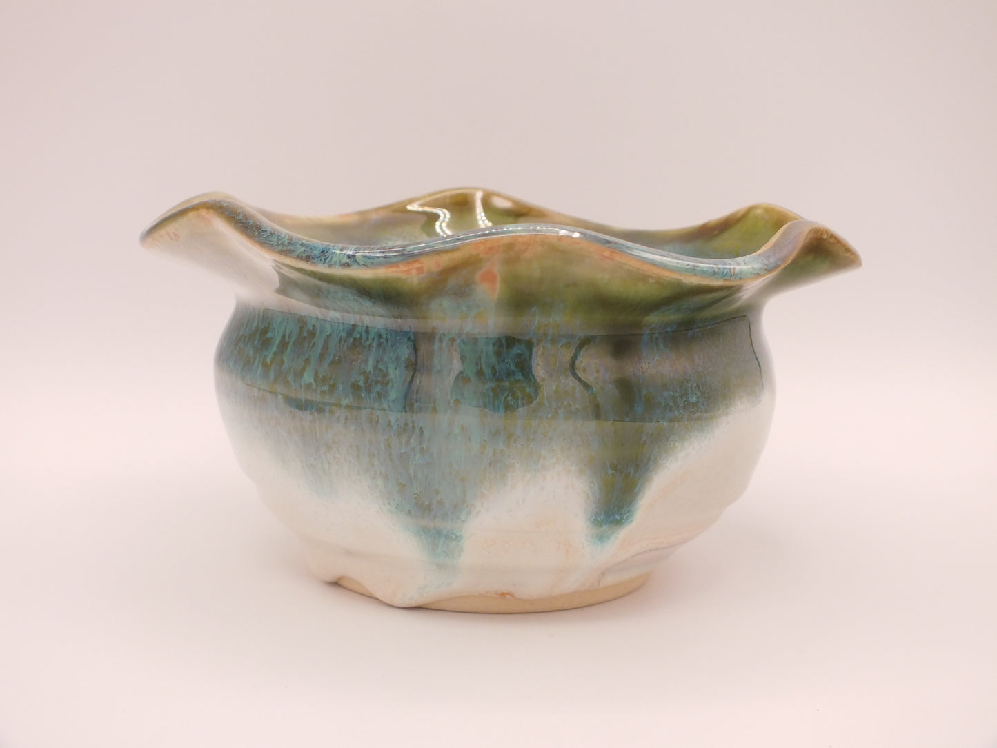 Spanish Moss Flutter Edge Bowl