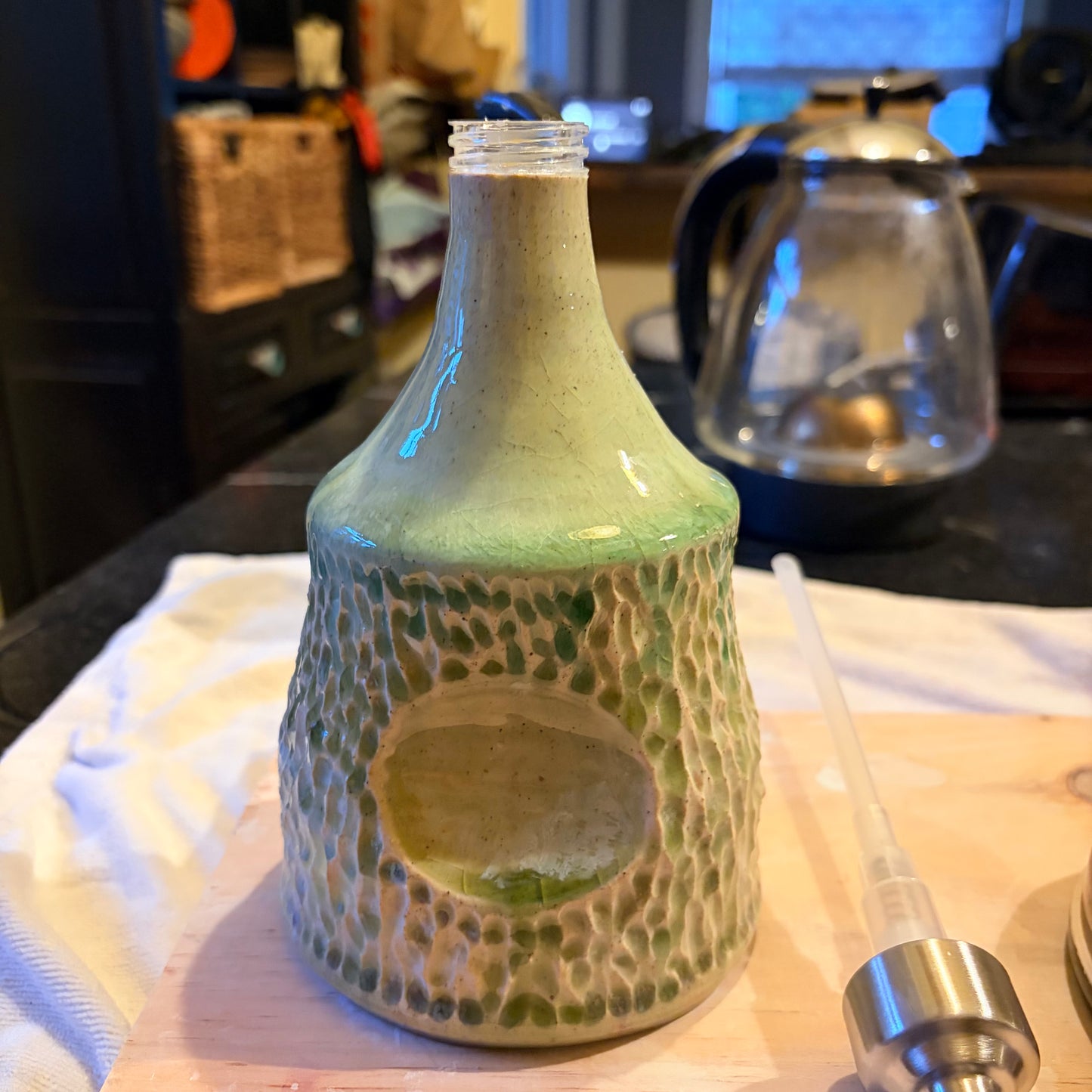1108 soap dispenser - carved trans greens