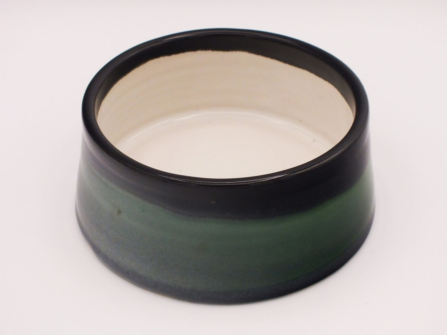 Pet Bowl - Spoil Your Furry Friend in Style