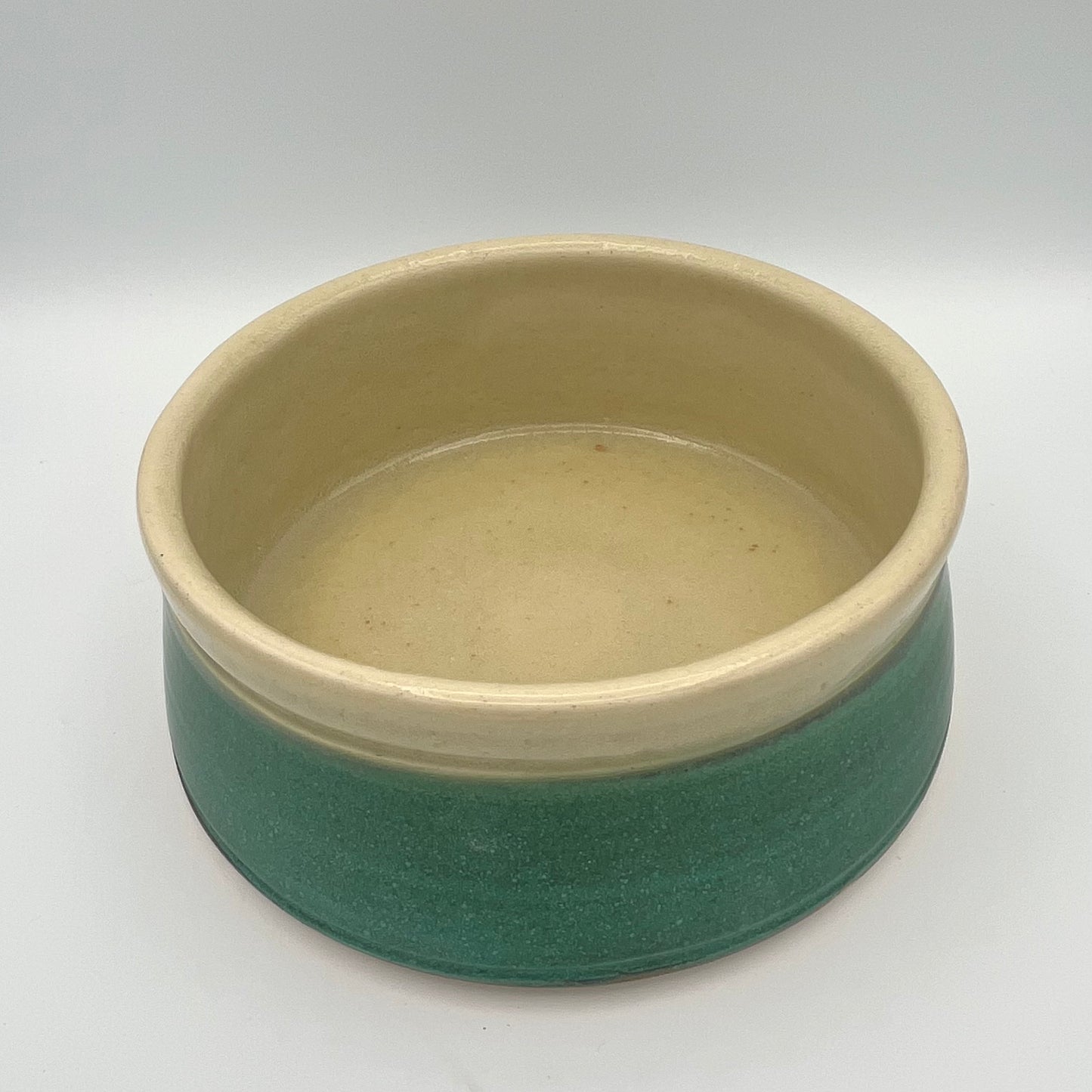 Pet Bowl - Spoil Your Furry Friend in Style