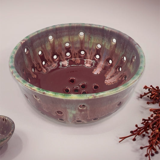 Burgundy Stoneware Colander
