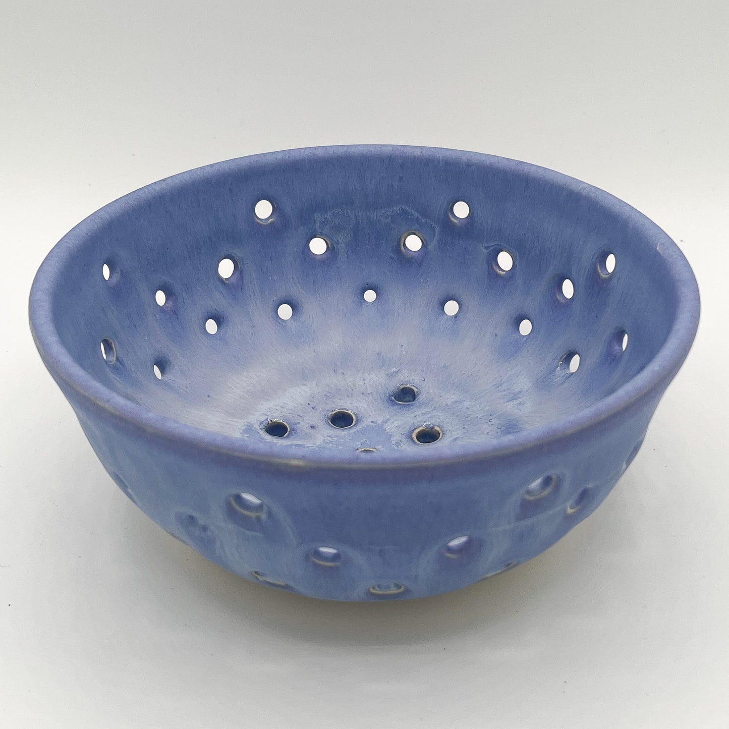 Frosted Lavender Stoneware Colander