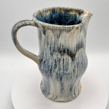 Waterfall in ceramic form