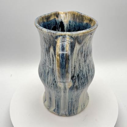 Waterfall in ceramic form