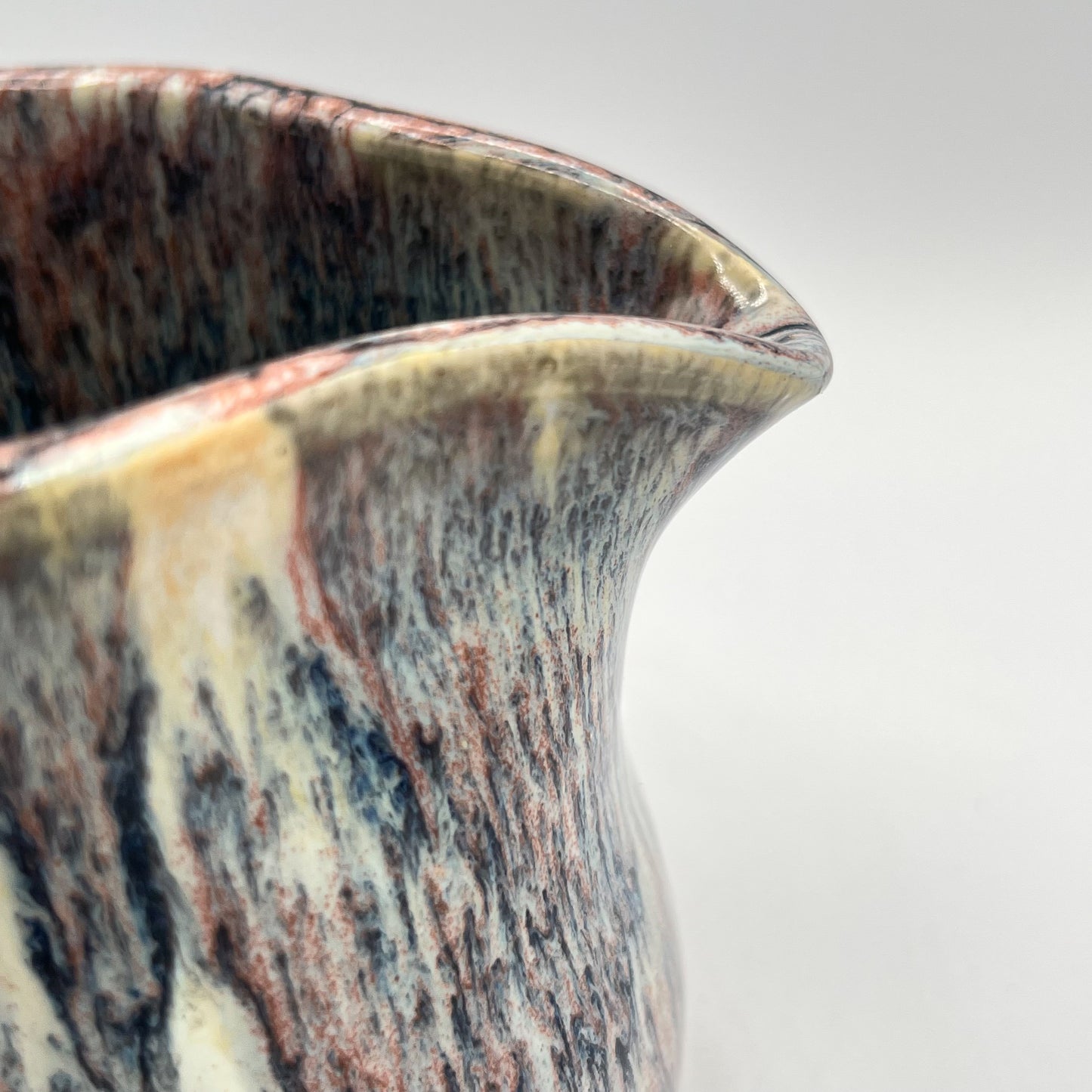 Running Leopard Creamer